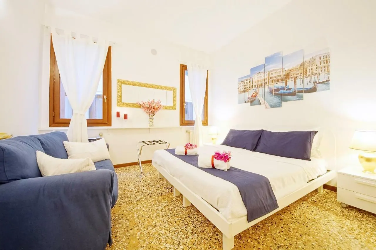 Santa Marina Apartment Rialto Venice